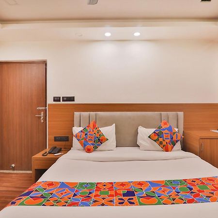 Fabhotel Shaurya Inn Лакнау Екстериор снимка