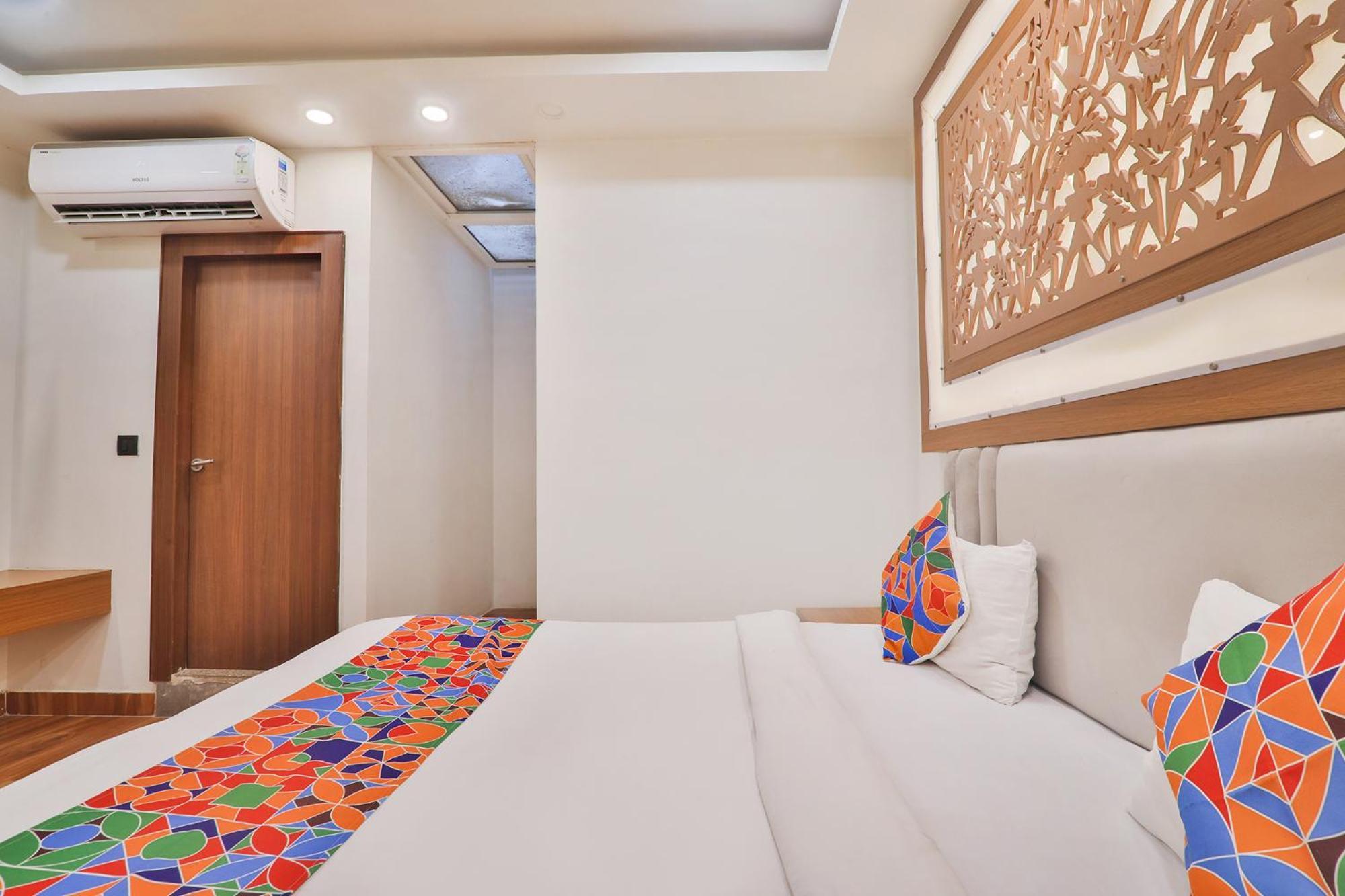 Fabhotel Shaurya Inn Лакнау Екстериор снимка